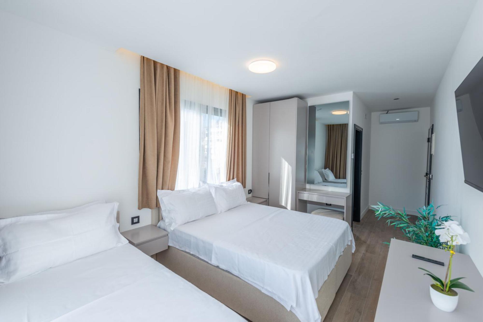 אולסינץ' Botanica Boutique Hotel מראה חיצוני תמונה