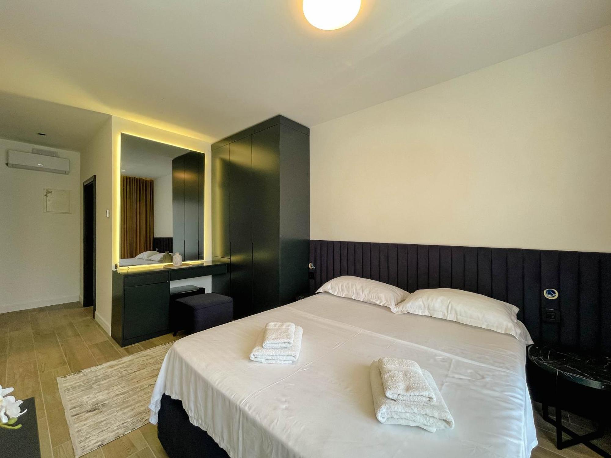 אולסינץ' Botanica Boutique Hotel מראה חיצוני תמונה